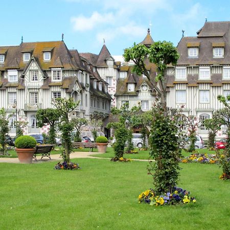 Apartment L'Amiral By Interhome Trouville-sur-Mer Kültér fotó